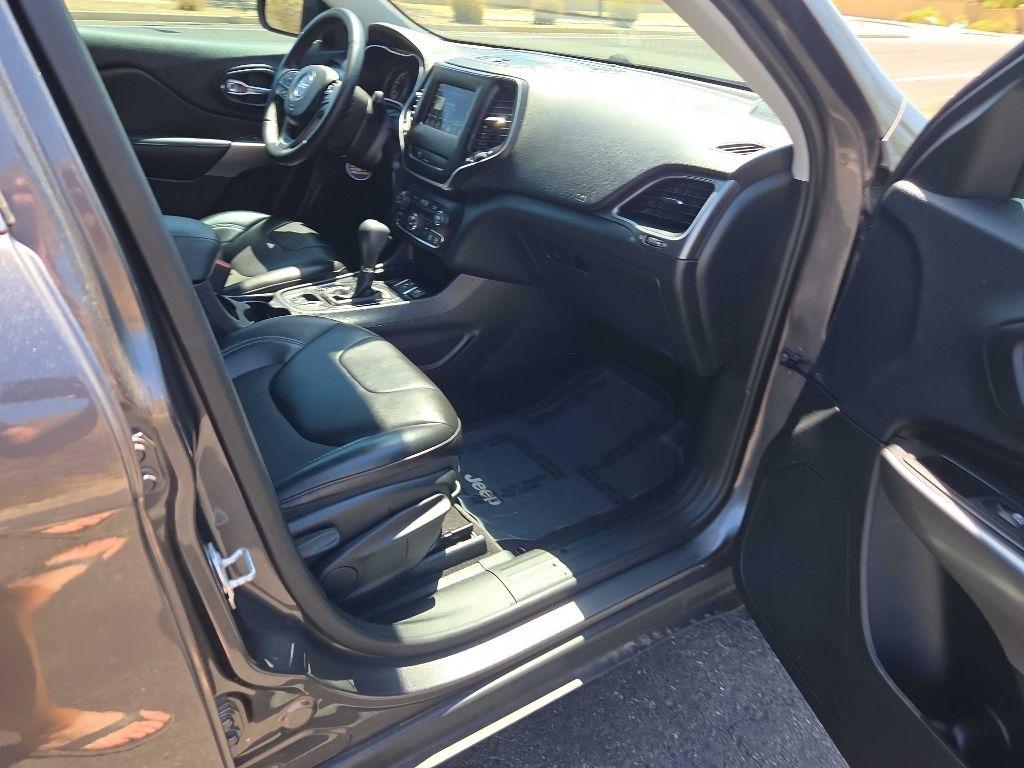 Jeep Cherokee Latitude Plus FWD 2019