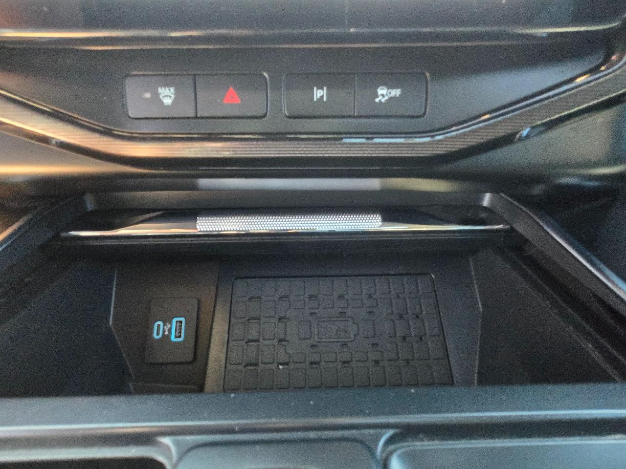 Ford F-150 Lightning Platinum 2024