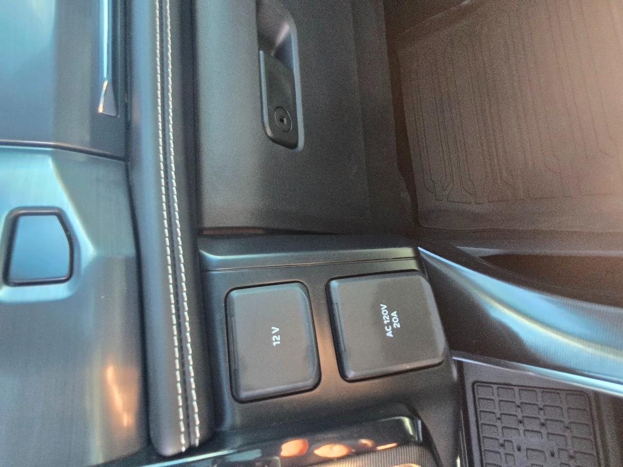 Ford F-150 Lightning Platinum 2024
