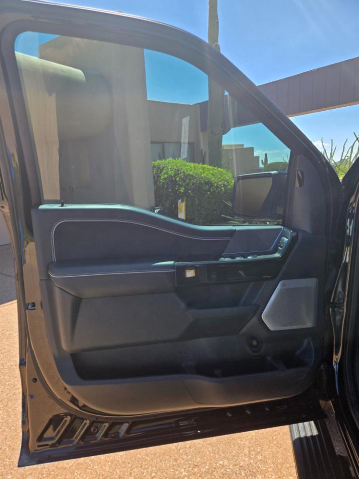Ford F-150 Lightning Platinum 2024