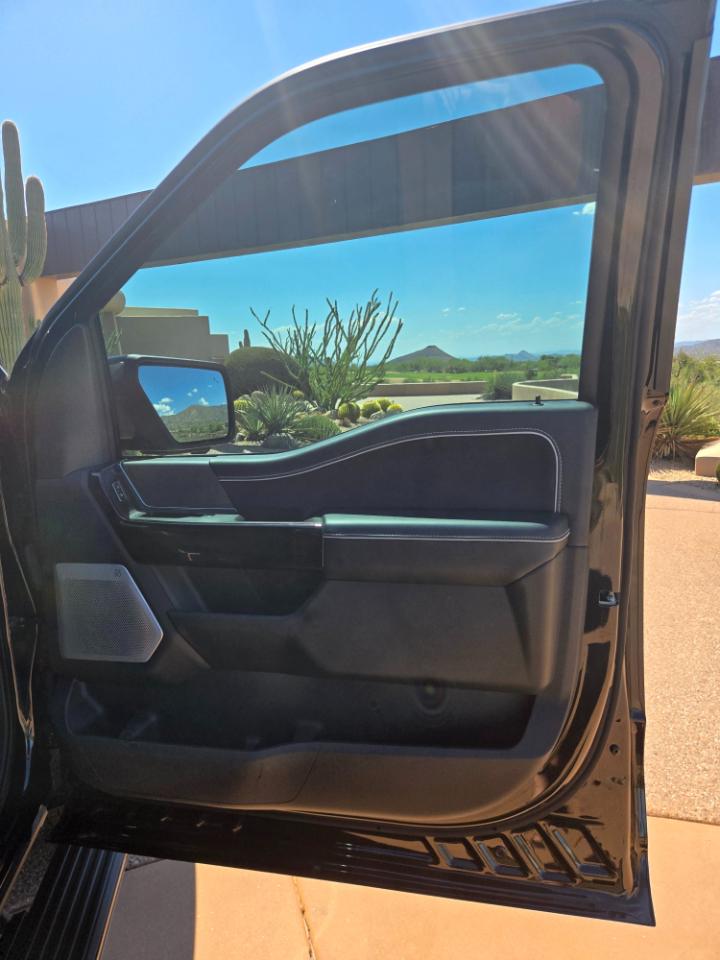 Ford F-150 Lightning Platinum 2024