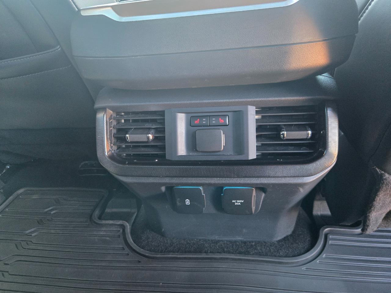 Ford F-150 Lightning Platinum 2024