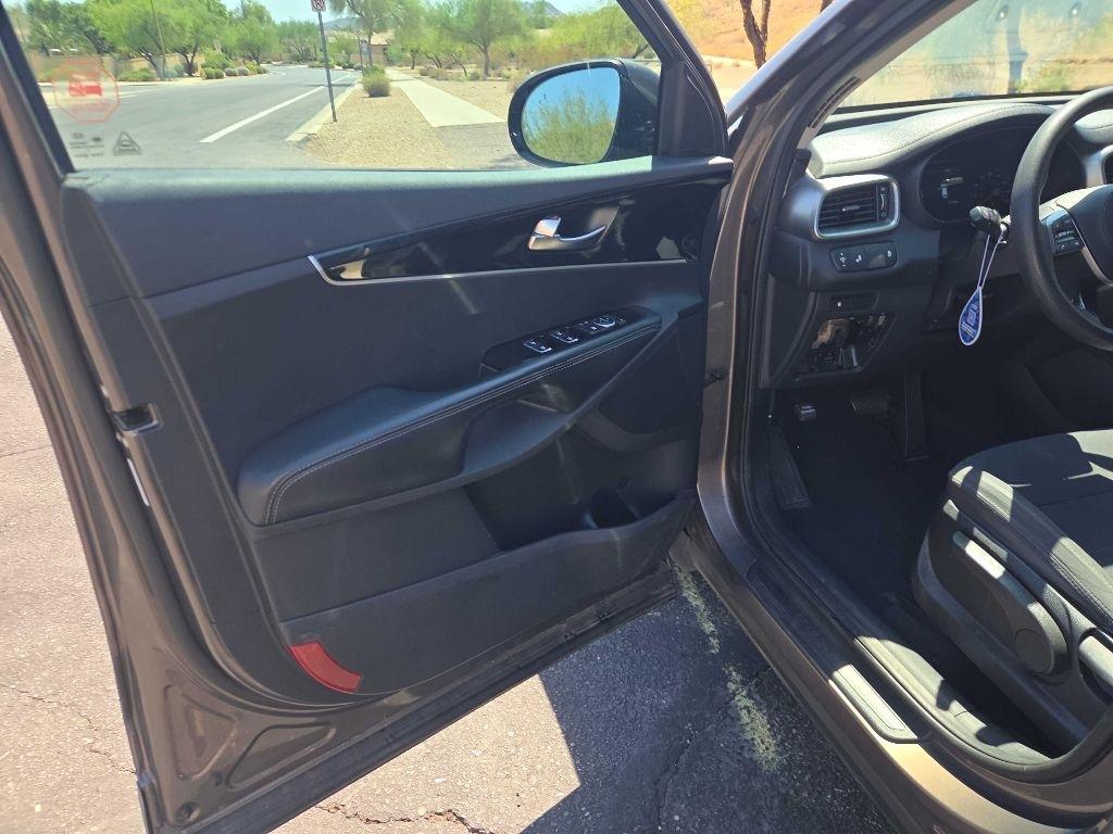 Kia Sorento LX 2WD 2019