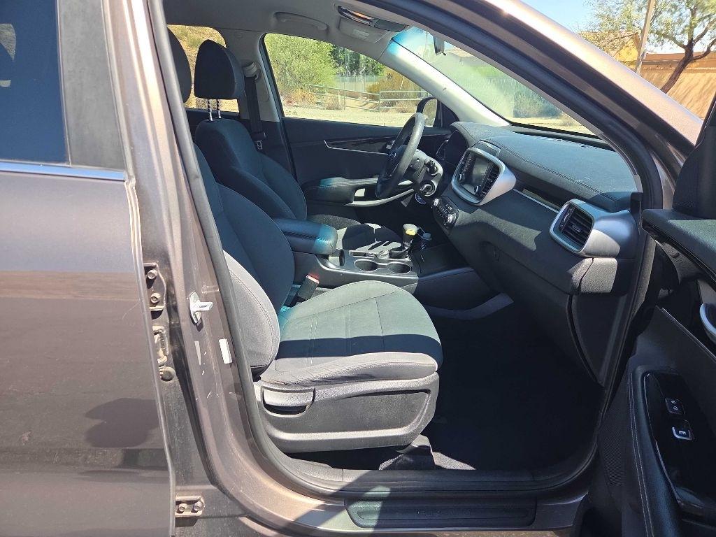 Kia Sorento LX 2WD 2019