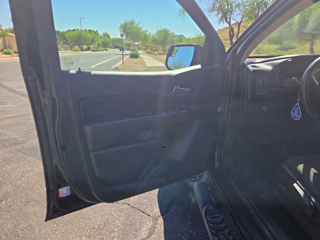 GMC Canyon SLE Crew Cab 2WD 2016