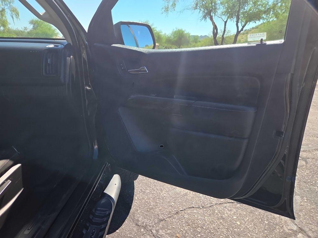 GMC Canyon SLE Crew Cab 2WD 2016