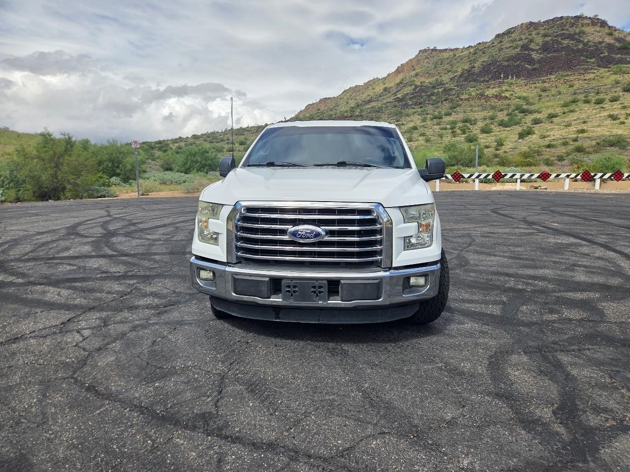 Ford F-150 2WD Reg Cab 122.5" XLT 2016