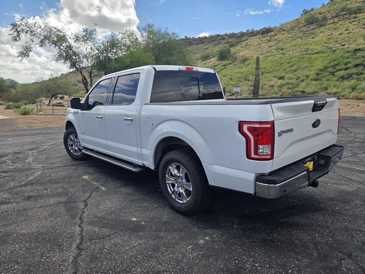 Ford F-150 2WD Reg Cab 122.5" XLT 2016