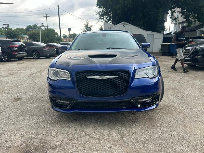 2018 Chrysler 300 TOURIN 