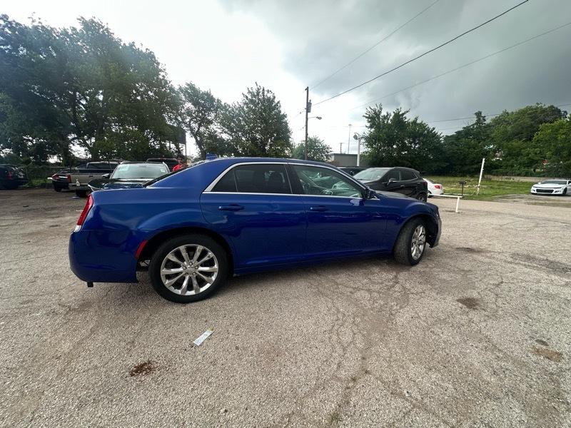 Chrysler 300 TOURIN  2018