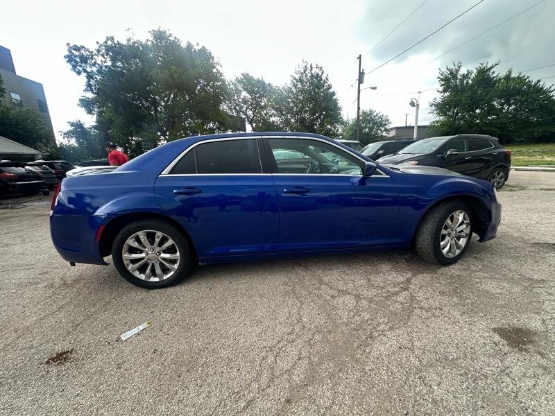 Chrysler 300 TOURIN  2018