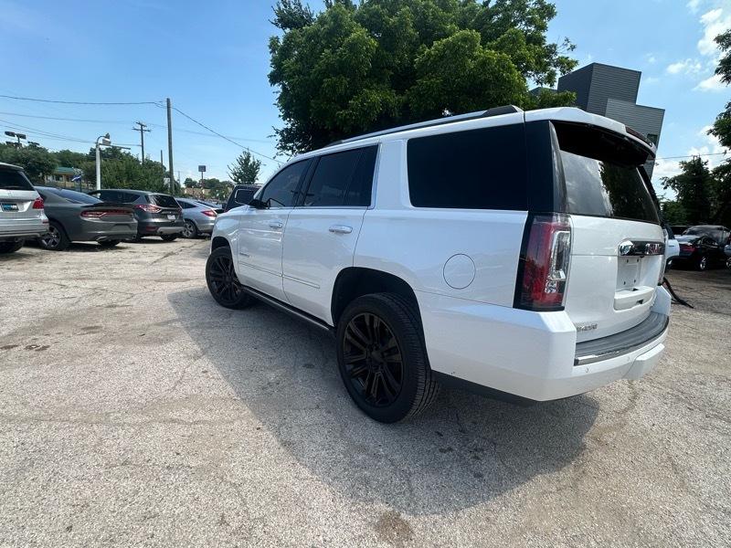 GMC Yukon Denali 4WD 2017