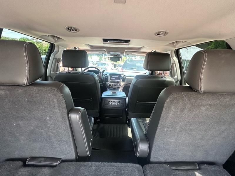 GMC Yukon Denali 4WD 2017