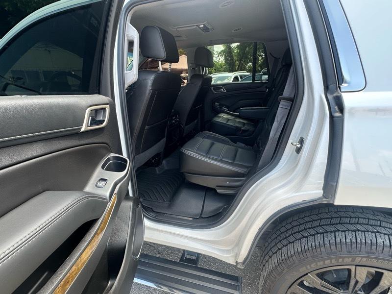 GMC Yukon Denali 4WD 2017
