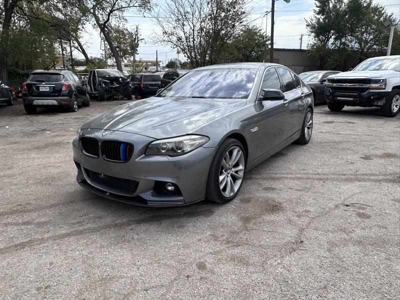 BMW 535i Base 2016