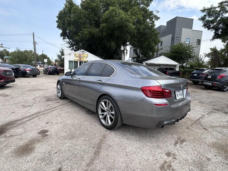 BMW 535i Base 2016
