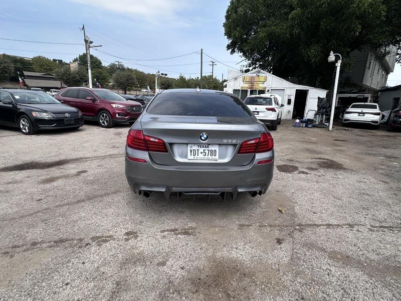 BMW 535i Base 2016
