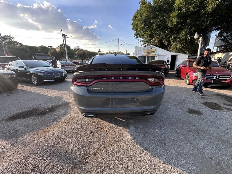 Dodge Charger SXT Plus 2018