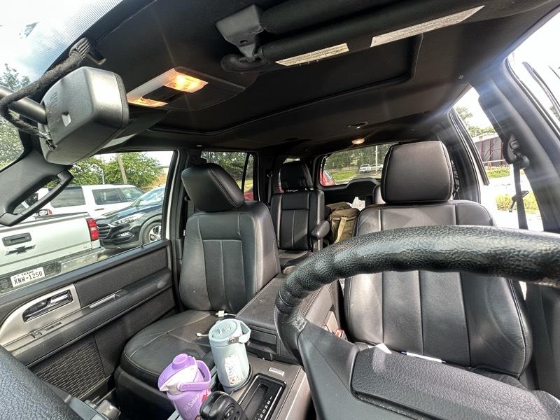 Ford Expedition XLT 2WD 2017