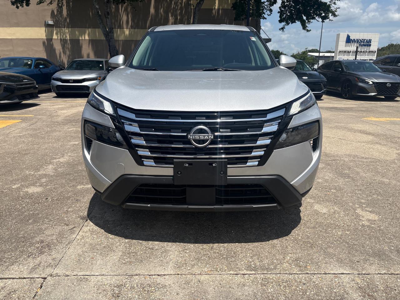 Nissan Rogue SV AWD 2025