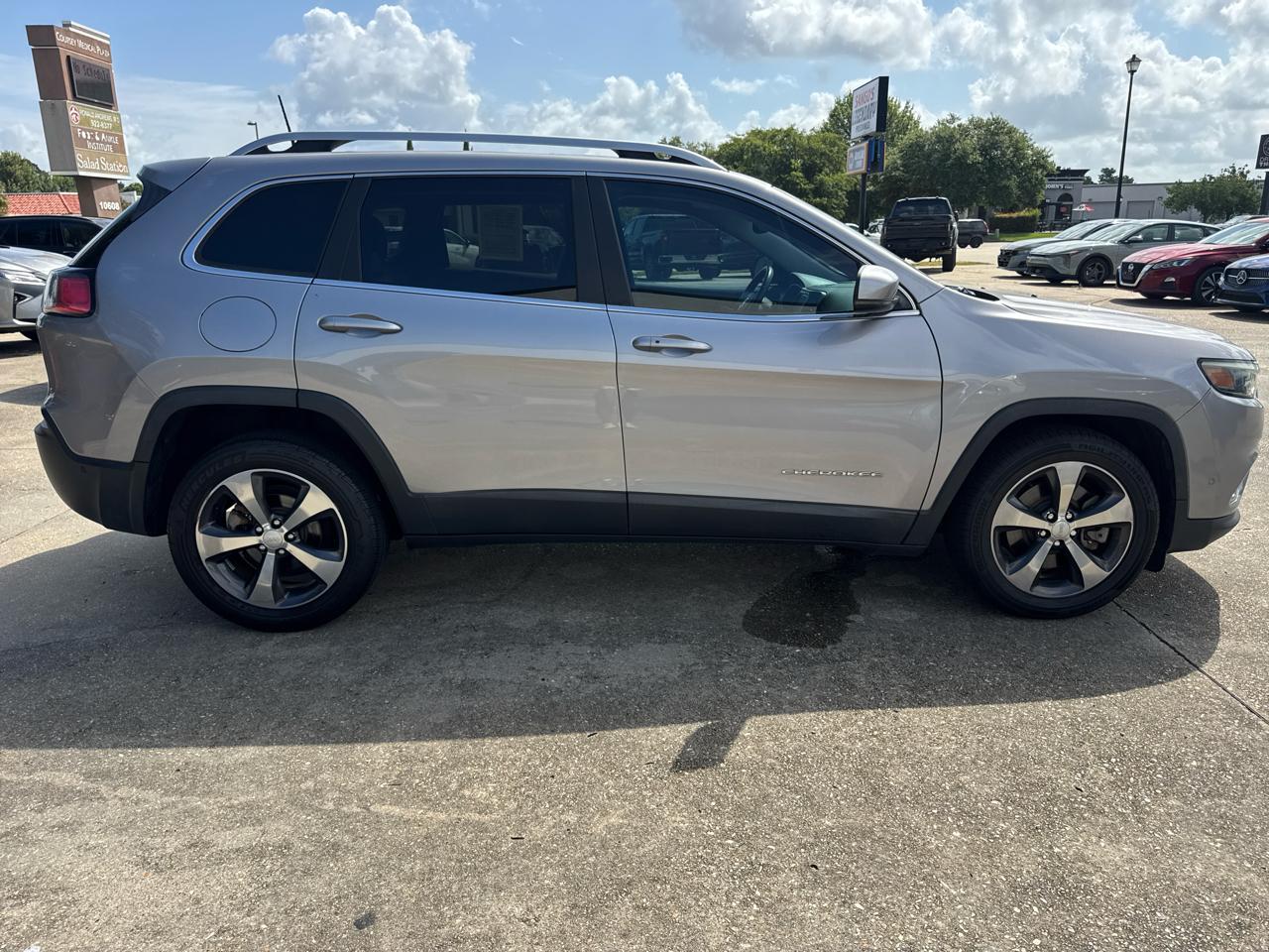 Jeep Cherokee Limited FWD 2019