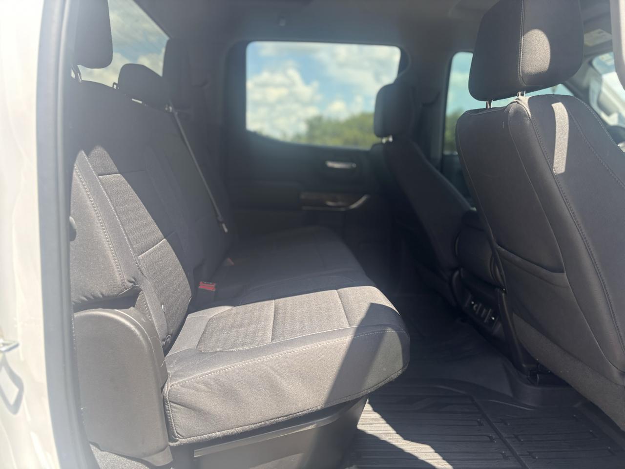 GMC Sierra 1500 SLE Crew Cab Long Box 2WD 2019