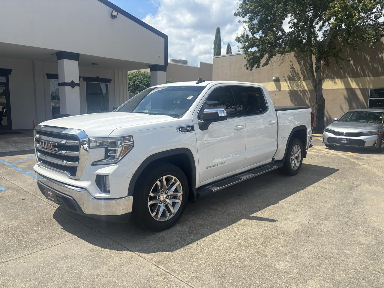 GMC Sierra 1500 SLE Crew Cab Long Box 2WD 2019