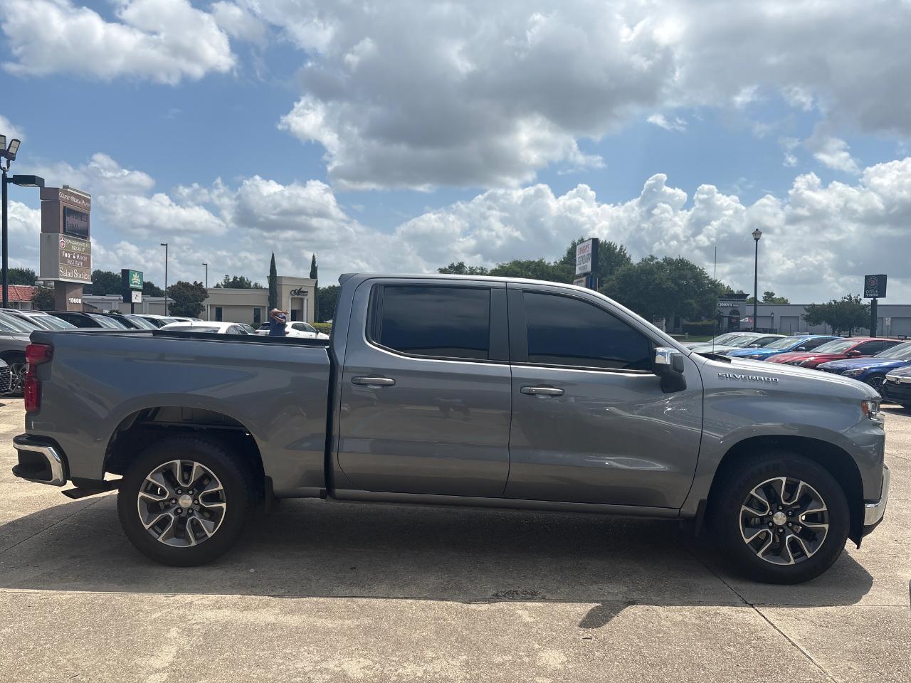 Chevrolet Silverado 1500 LT Crew Cab 2WD 2021