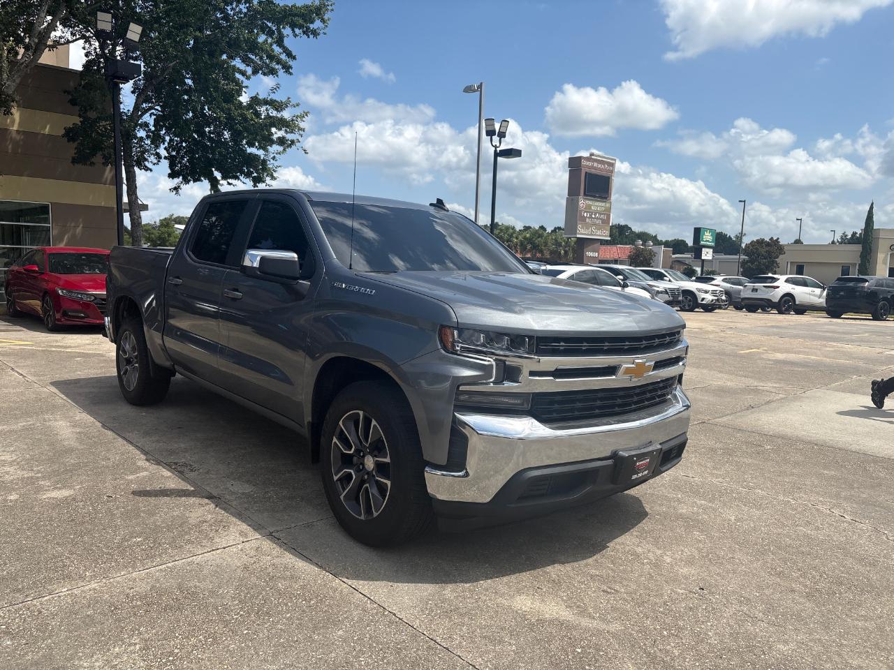 Chevrolet Silverado 1500 LT Crew Cab 2WD 2021
