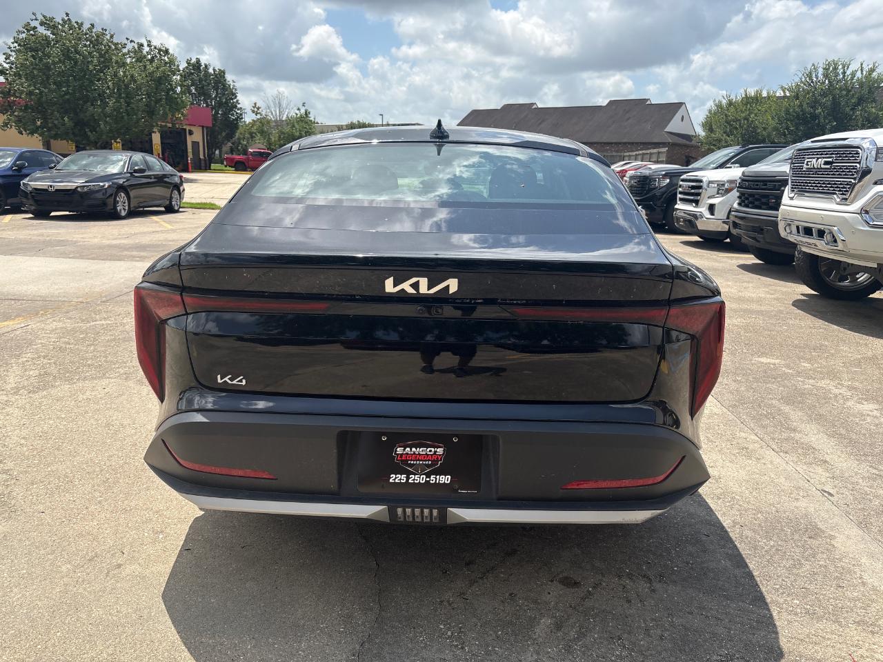 Kia K4 LX 2025