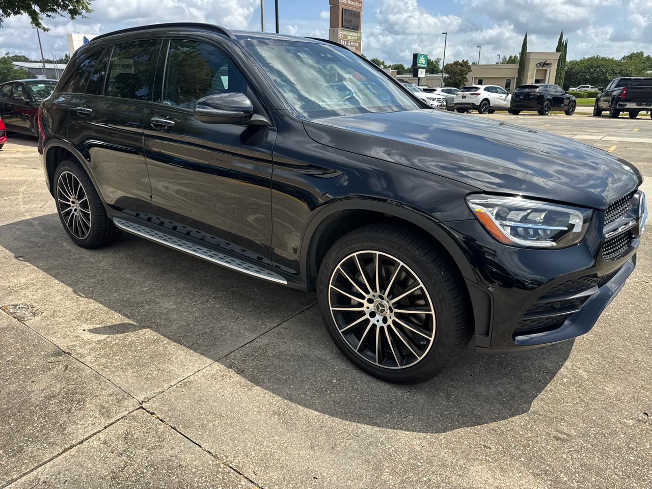 Mercedes-Benz GLC-Class GLC300 2022