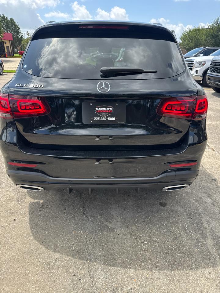 Mercedes-Benz GLC-Class GLC300 2022