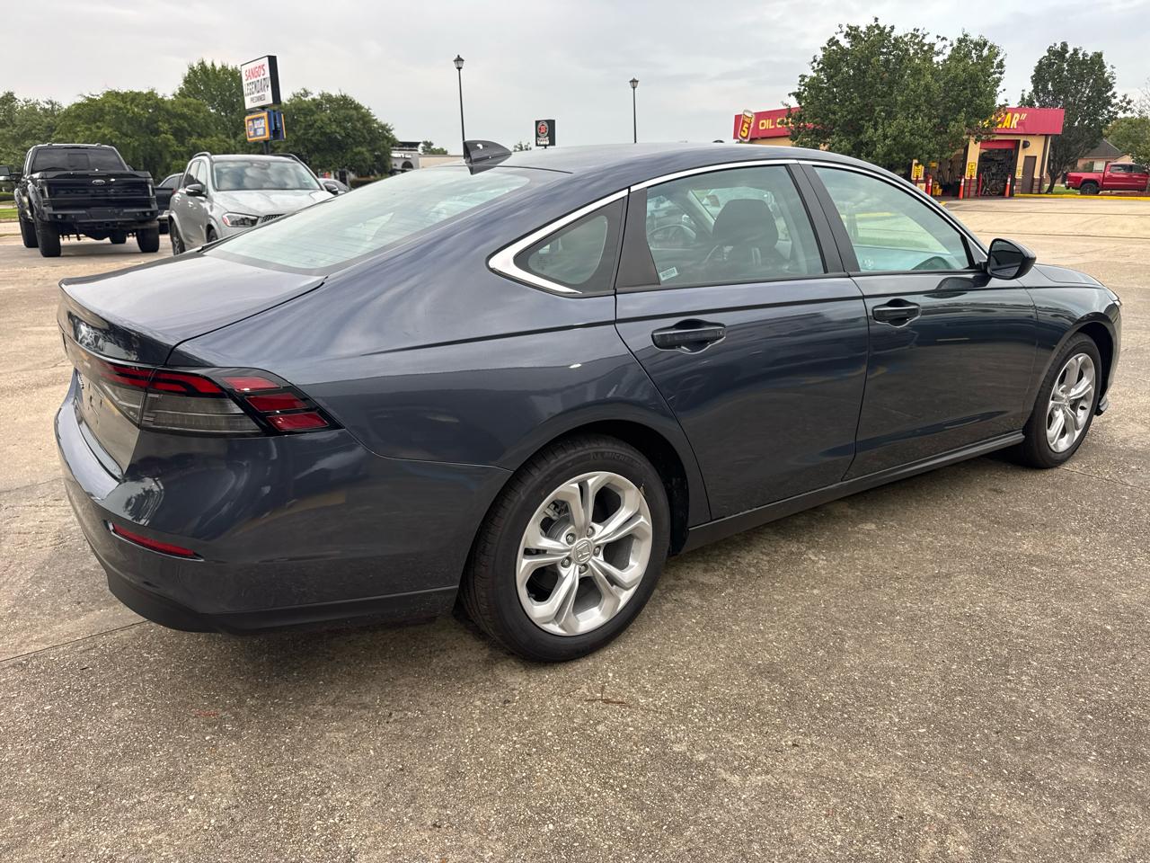 Honda Accord LX 2025
