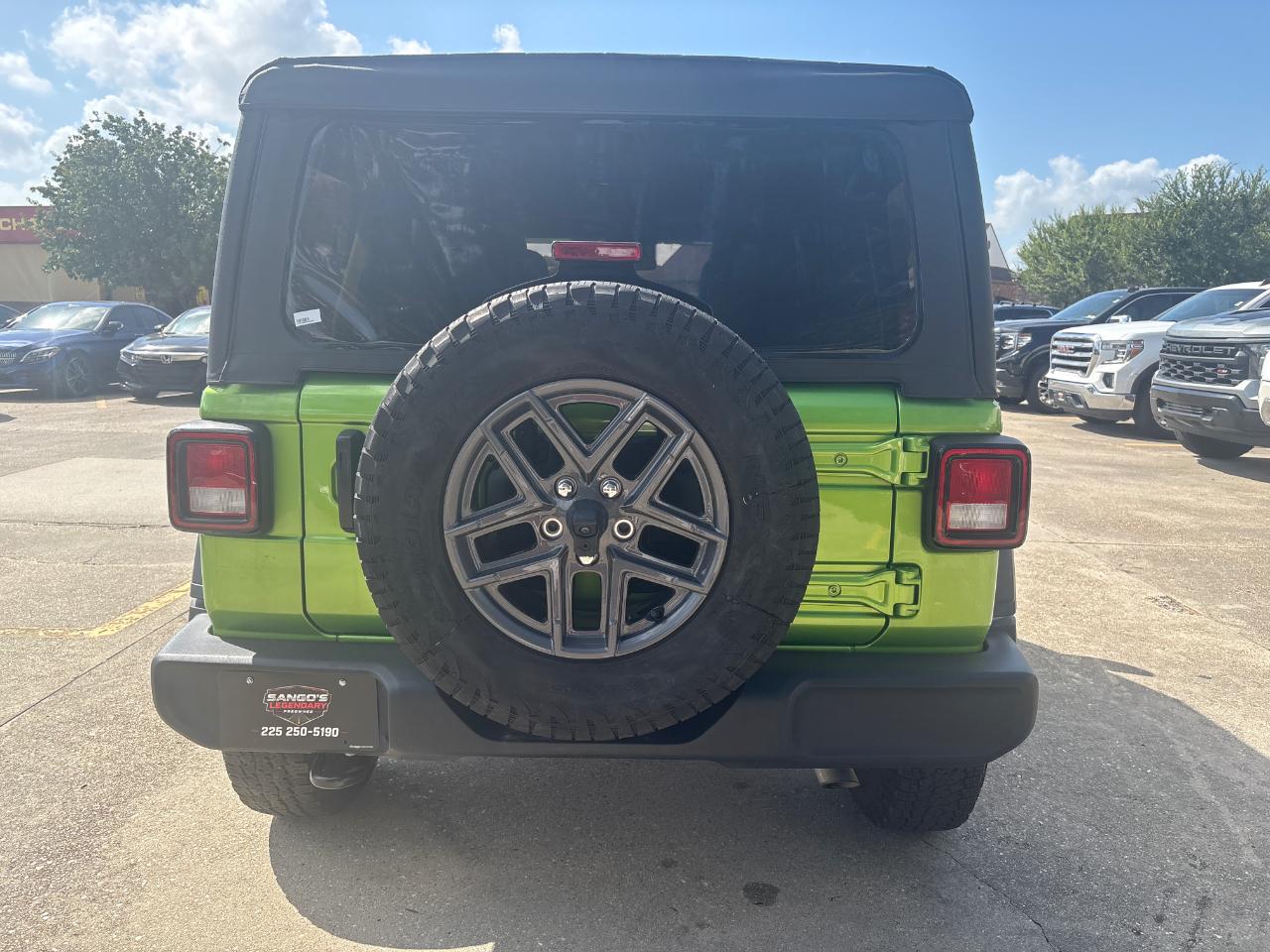 Jeep Wrangler Sport 2025