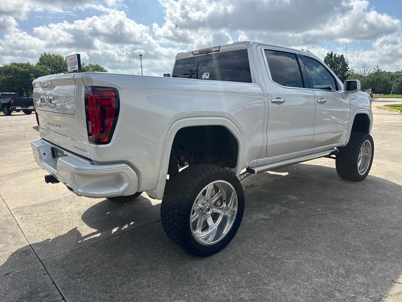 GMC Sierra 1500 Denali Crew Cab 4WD 2021