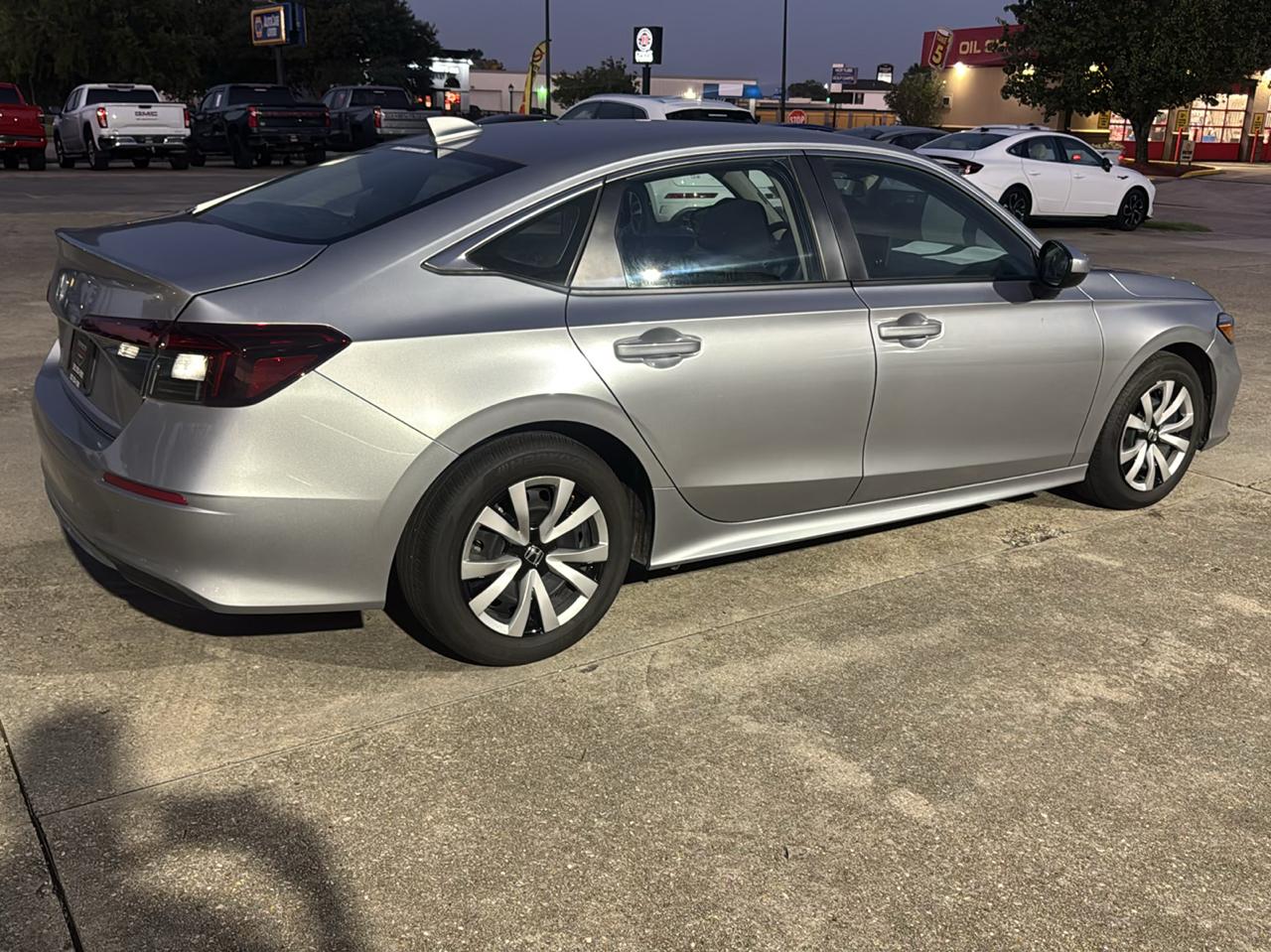 Honda Civic LX Sedan CVT 2025