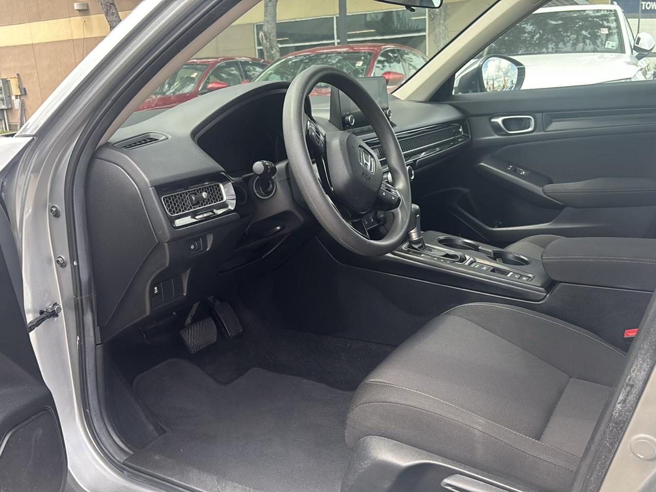 Honda Civic LX Sedan CVT 2025