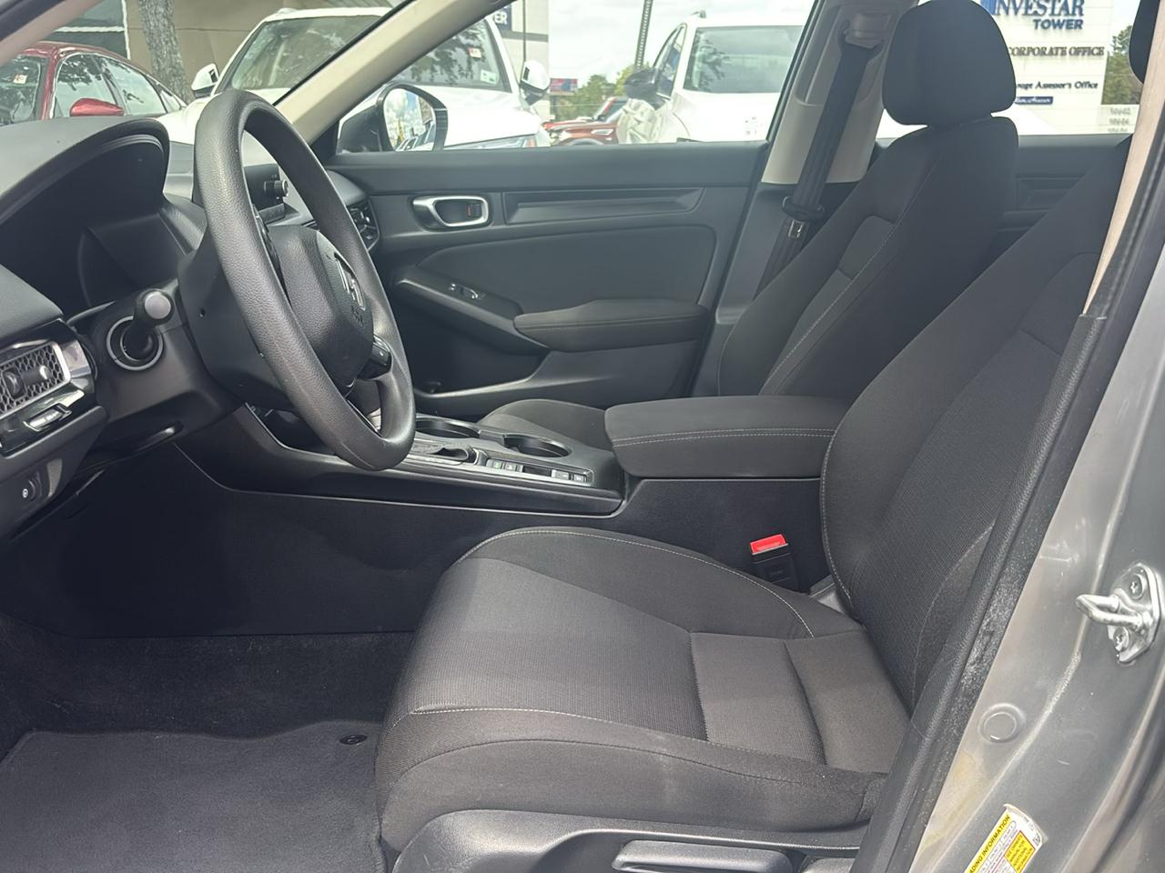 Honda Civic LX Sedan CVT 2025