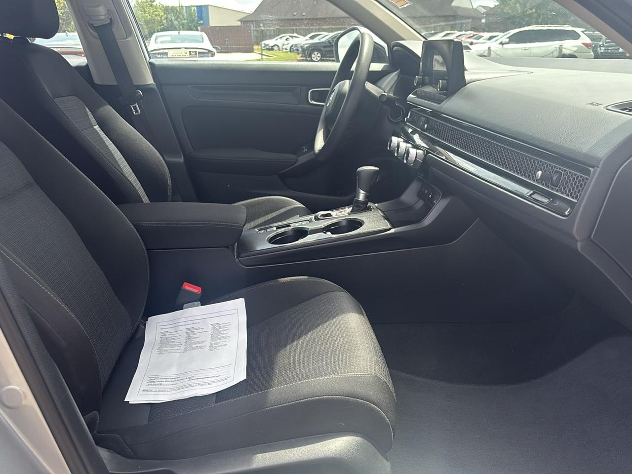 Honda Civic LX Sedan CVT 2025