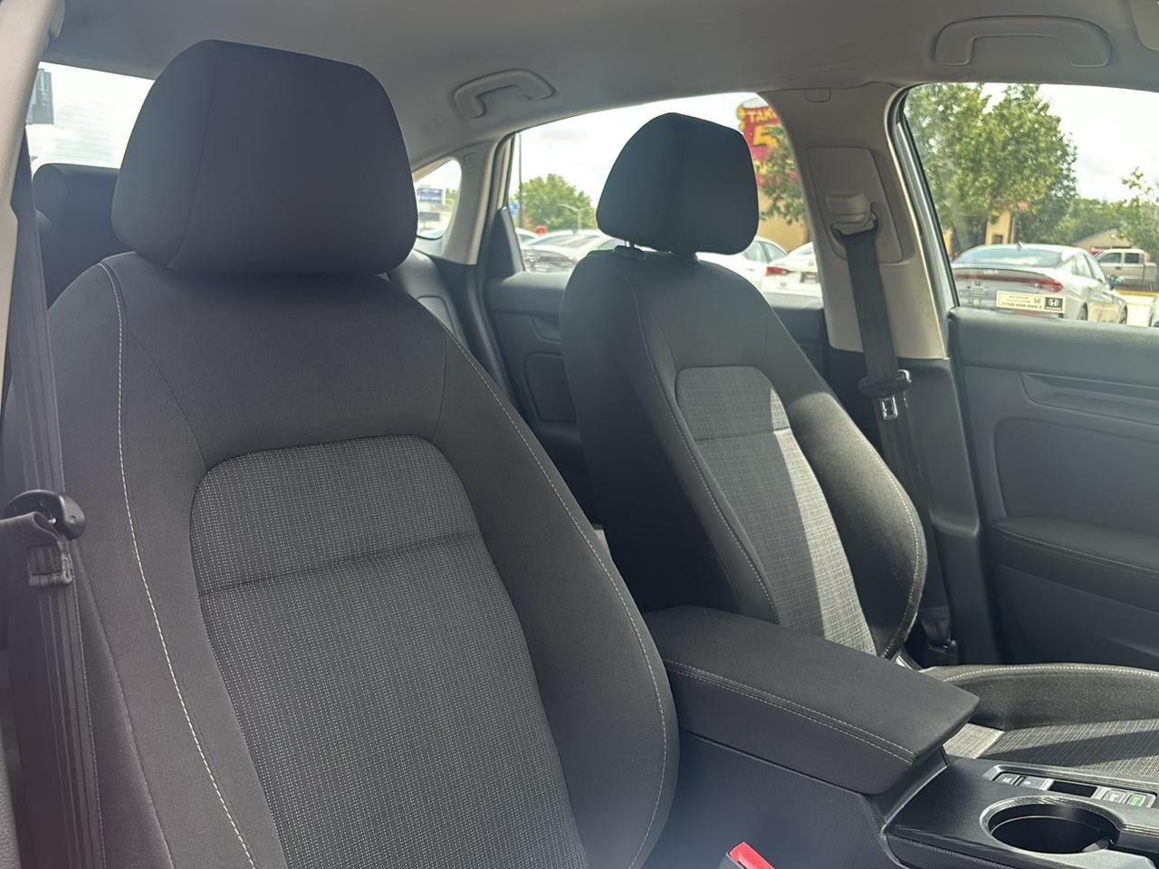Honda Civic LX Sedan CVT 2025
