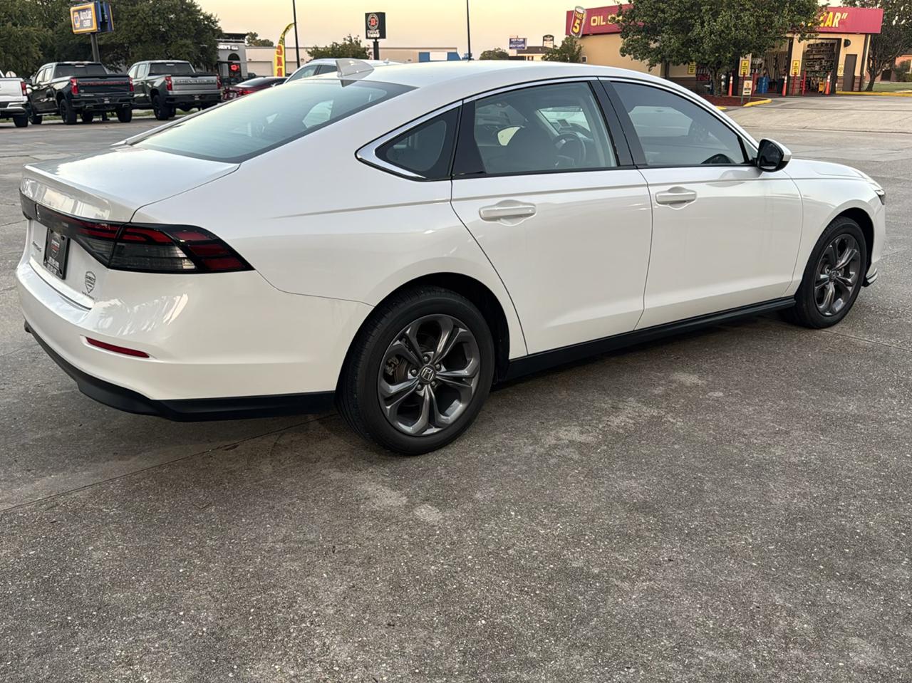 Honda Accord EX 2024