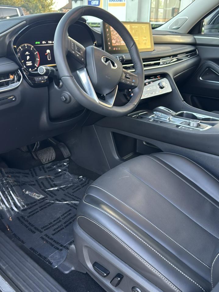 Infiniti QX60 LUXE AWD 2026