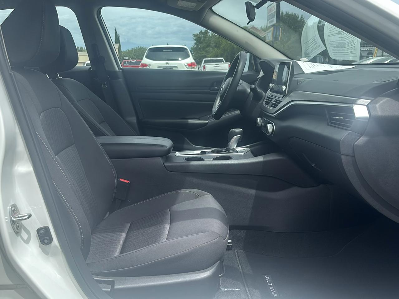 Nissan Altima 2.5 SV 2026
