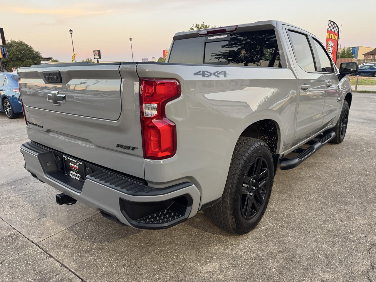 Chevrolet Silverado 1500 RST Crew Cab 4WD 2024