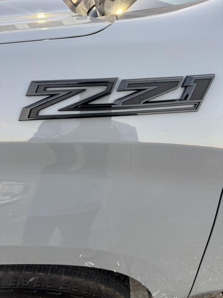 Chevrolet Silverado 1500 RST Crew Cab 4WD 2024