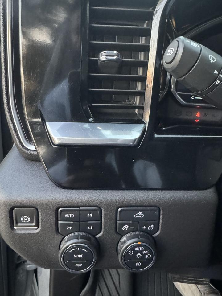 Chevrolet Silverado 1500 RST Crew Cab 4WD 2024