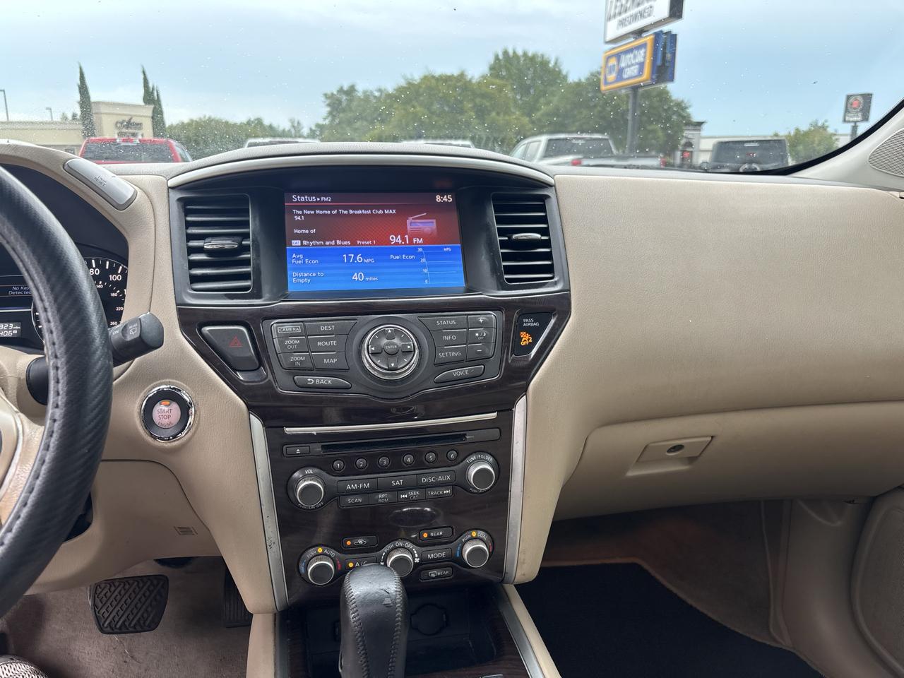Nissan Pathfinder  2015