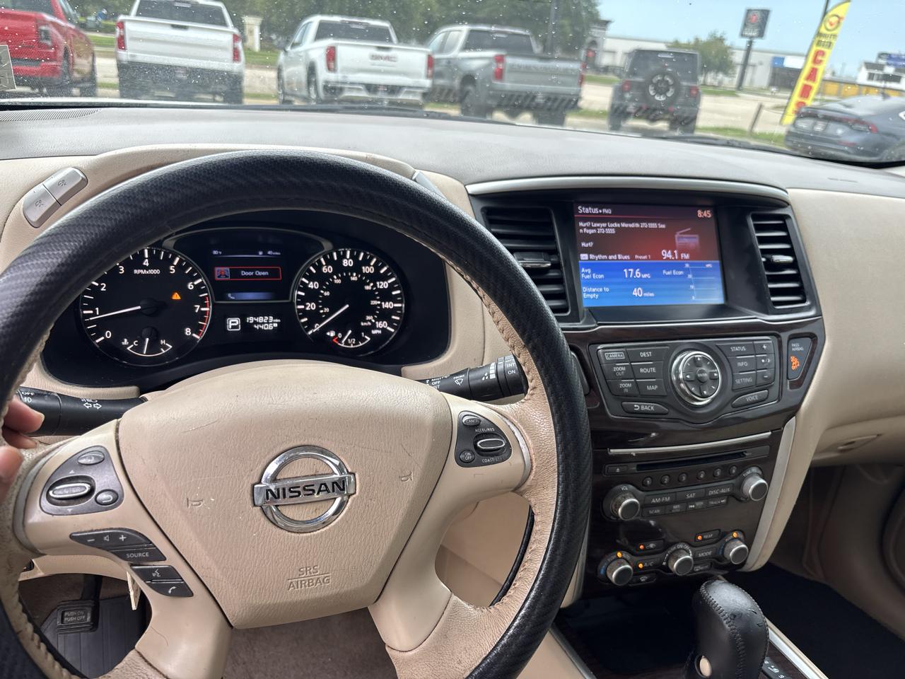 Nissan Pathfinder  2015