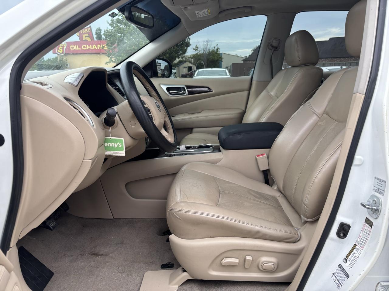 Nissan Pathfinder  2015