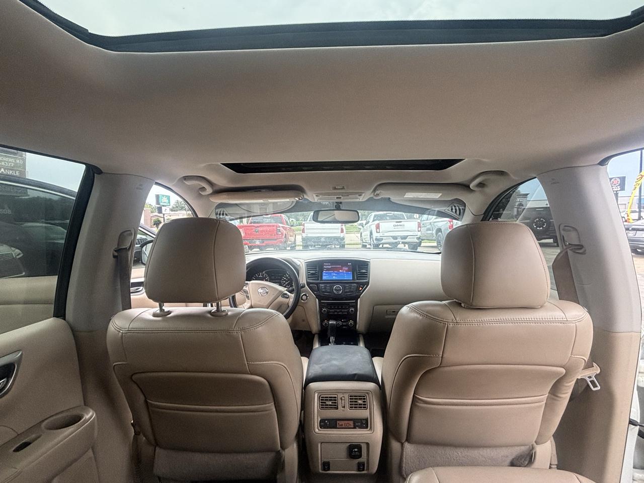 Nissan Pathfinder  2015
